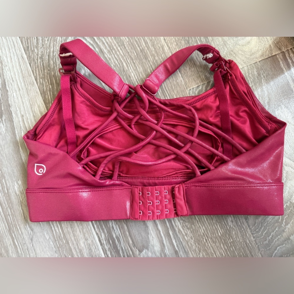 Women’s Racing Back Sports Bra - Raspberry Pink - Picture 2 of 2